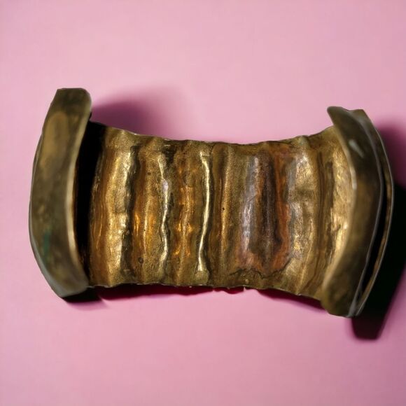 Crinkle Cut Copper Colored Cuff Adjustable - Picture 3 of 4